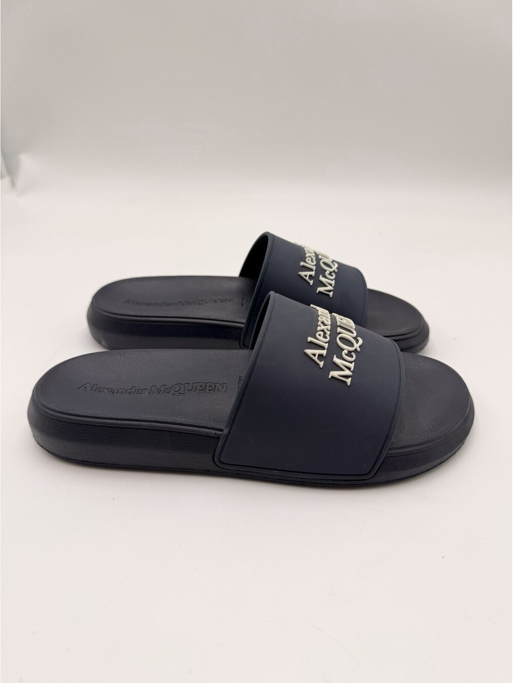 Alexander McQueen Womens Logo Pool Rubber Slides Sandals Navy Size 35.5